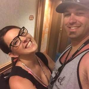 Meet your Posher, Levi